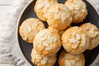 Zamiast ciasteczek maślanych piekę holenderskie z marcepanem. Każdy się nimi zachwyca 