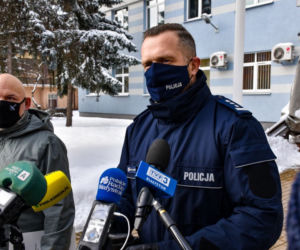 Bohaterska postawa sąsiadów. Złapali oszusta na gorącym uczynku [ZDJĘCIA, WIDEO]