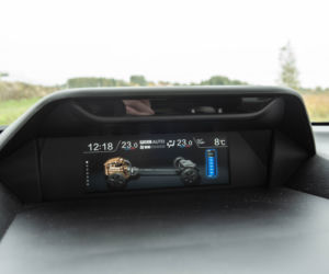Subaru Forester e-BOXER vs Honda CR-V Hybrid