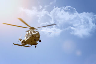 Śmigłowiec runął podczas lotu widokowego. Trzy osoby nie żyją