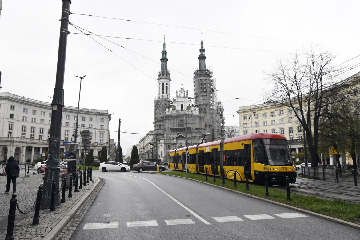 Zamkną plac Zbawiciela? Działacze chcą zrobić z ronda deptak