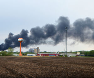 USA. Płoną wagony z chemikaliami