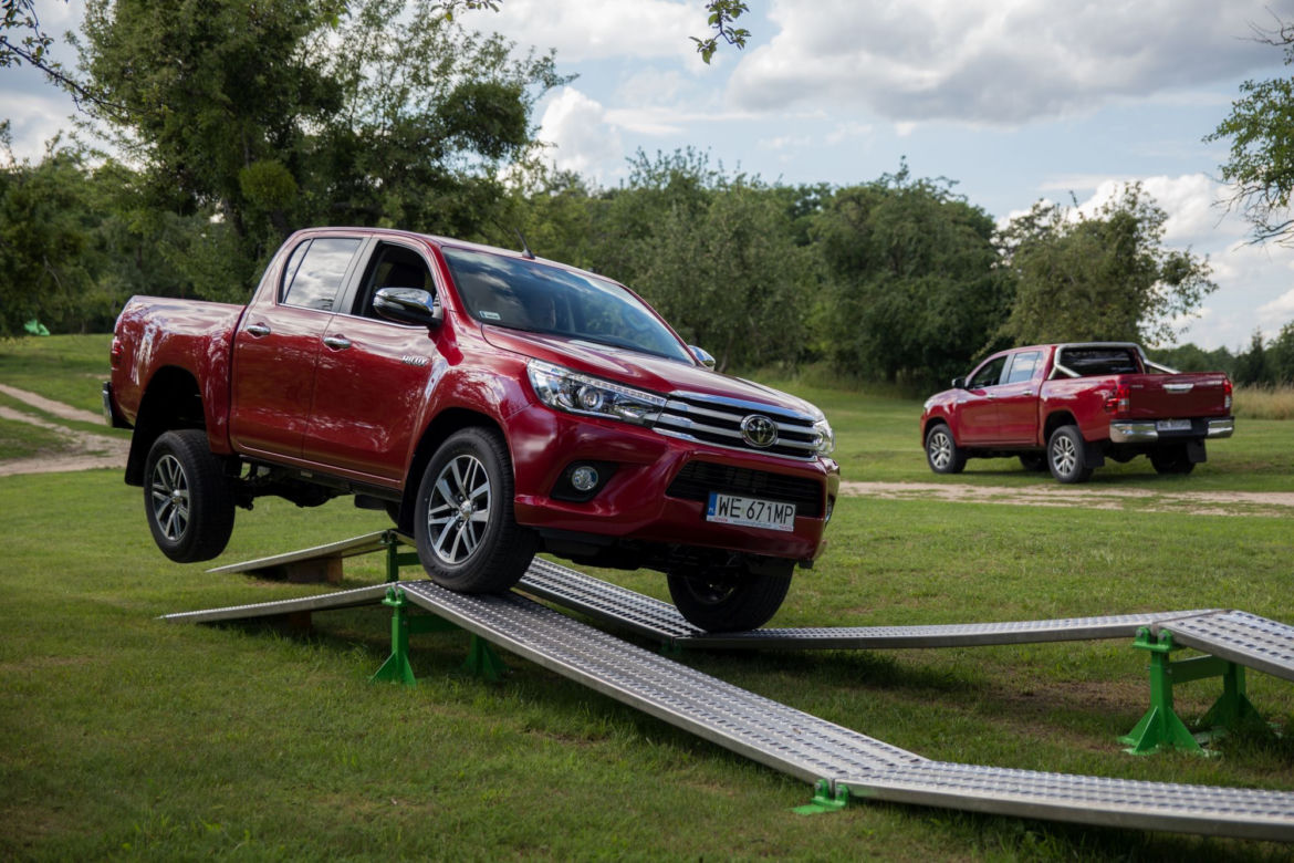 Nowa Toyota Hilux