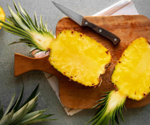 Czujesz szczypanie w język po świeżym ananasie? Wyjaśniamy, skąd bierze się to uczucie