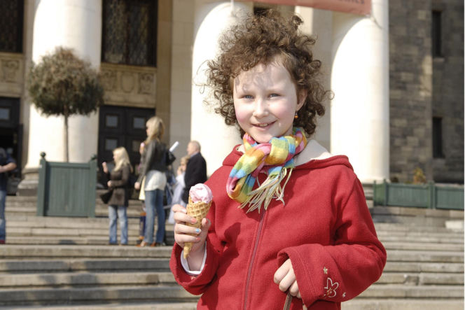 Pamiętacie rezolutną Jadzię z "Dużych dzieci"? Dziś dziecięca gwiazda ma już 25 lat