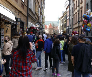  Fiesta na ulicach Warszawy mimo lockdownu