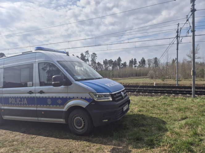 Do dramatycznego zdarzenia doszło na w okolicach Susza. Pociąg Pendolino potrącił nastolatka