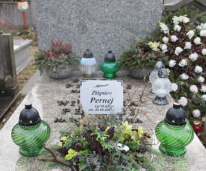 Grób męża Ewy Szykulskiej 