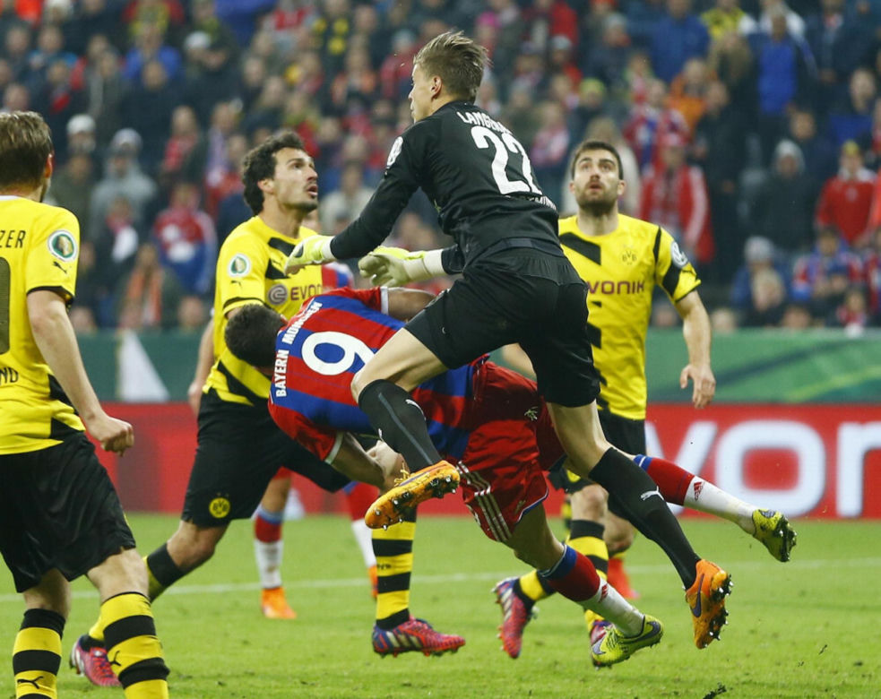 Robert Lewandowski kontuzjowany. Kiedyś przeżył gorsze starcie