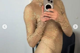 Anna Wyszkoni pokazała ciało w złotej kreacji. Lepiej niż niejedna 20-latka!