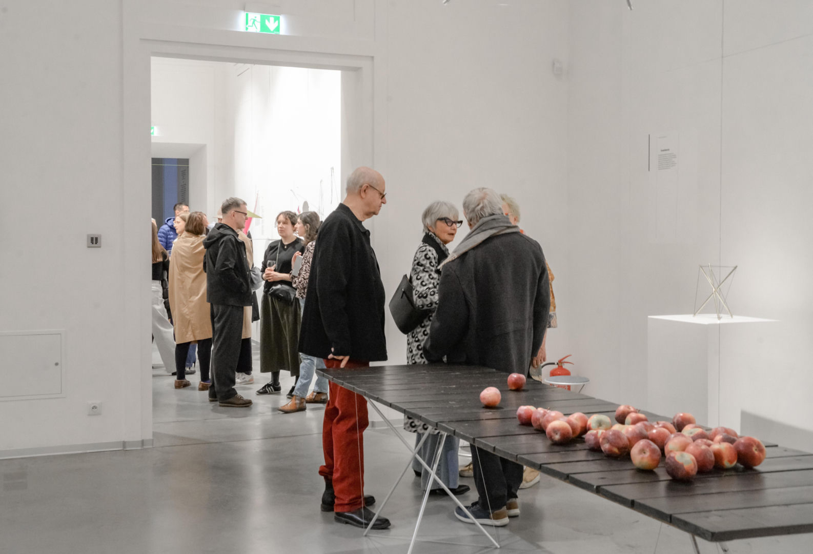 Wernisaż wystawy Jerzego Porębskiego „I cóż z tego, że świat wisi na włosku?”