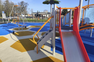 Nowy plac zabaw w Wilkowicach