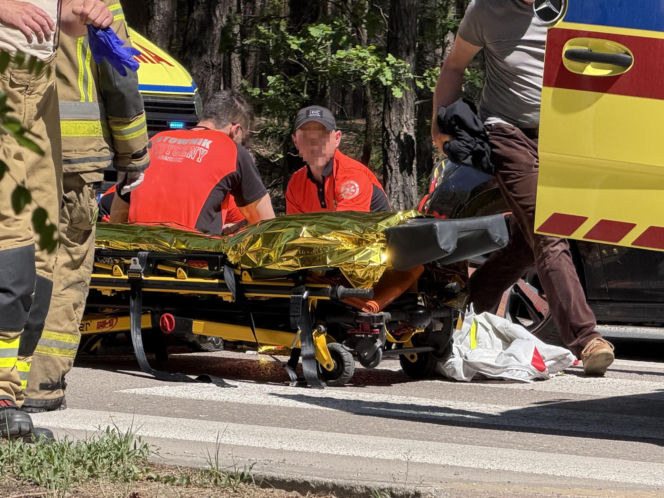 65-latka potrącona na pasach pod Legionowem. Kobieta trafiła do szpitala