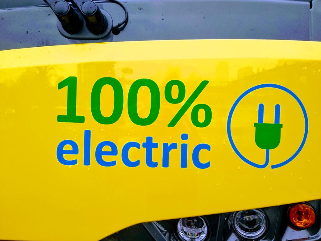 Katowice: Pierwszy elektryczny solaris wyjechał w trasę! [ZDJĘCIA]
