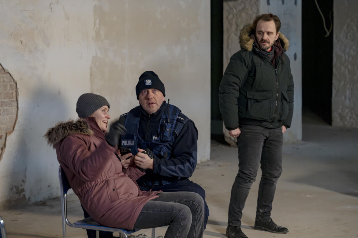 "Policjantki i Policjanci", odcinek 1386: Mikołaj Białach martwi się o stan zdrowia Oli, która ponownie trafiła do szpitala