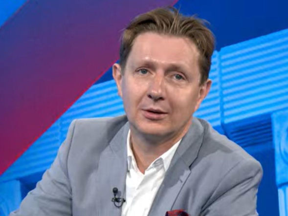 Artur Bartoszewicz bez litości o politykach. „Wszyscy politycy w Polsce mają państwo za nic”