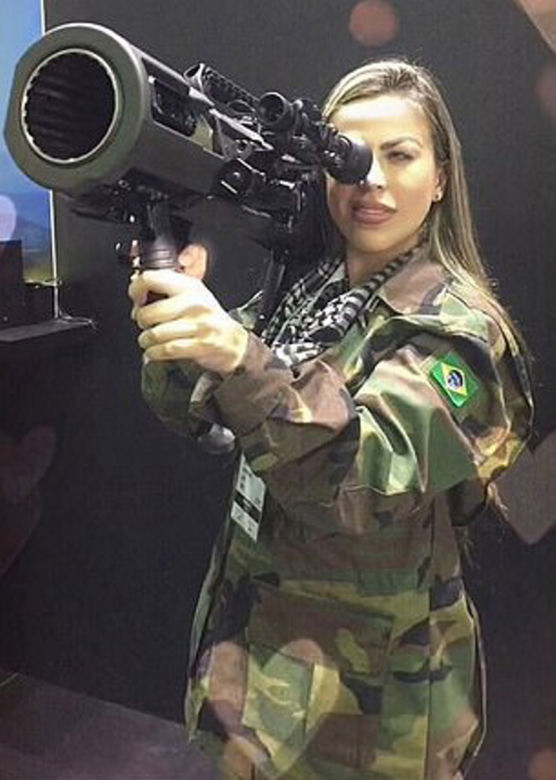 Modelka z Brazylii walczyła w Ukrainie. Zginęła od rosyjskiego pocisku