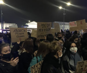 Strajk kobiet w Sosnowcu. Tłumy na ulicach! Wsparcie karetek, medyków i taksówkarzy