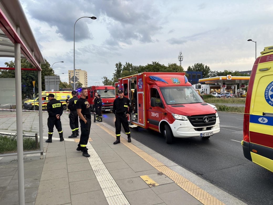 Horror na pływali w Warszawie! Masowe zatrucie tlenkiem chlorku, wiele osób poszkodowanych