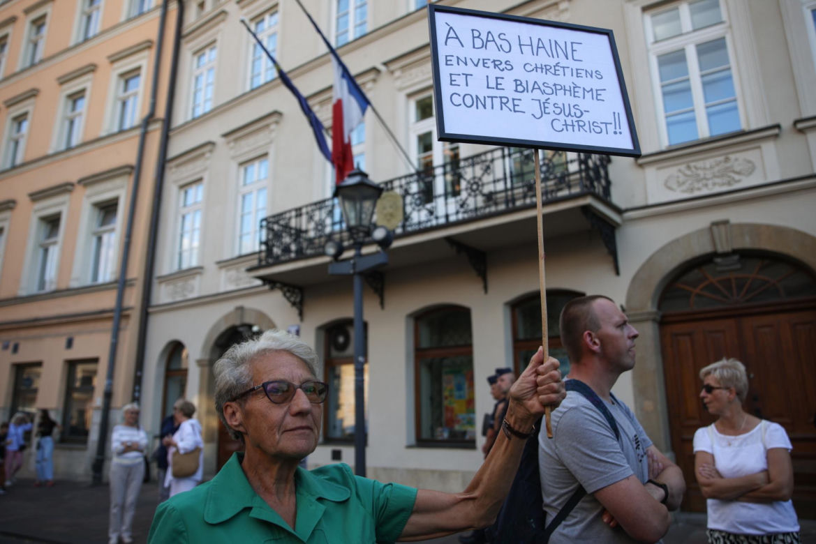 Rodzice Andrzeja Dudy na proteście
