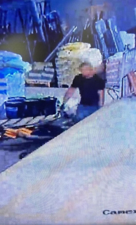 30-letni rabuś zatrzymany. Łup wywiózł na taczce