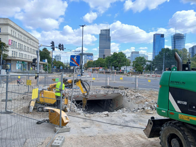 Likwidacja przejścia podziemnego na skrzyżowaniu ul. Młynarskiej i Wolskiej w Warszawie