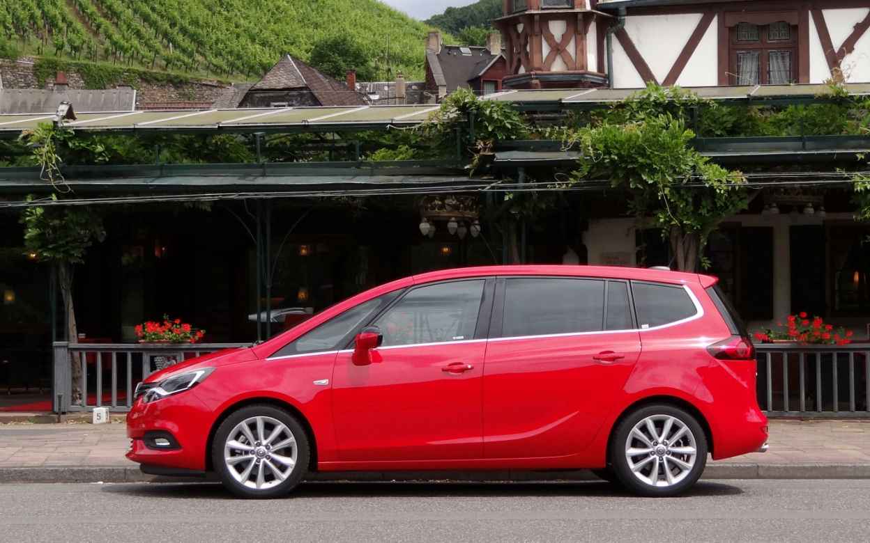 Opel Zafira 2017