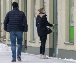 Samodzielne życie pod specjalnym nadzorem