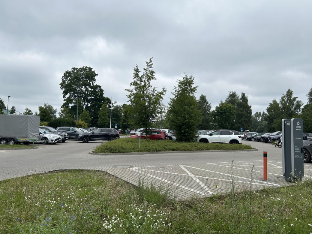 Płatne parkingi przy CRS Ukiel? Na razie to tylko przymiarki
