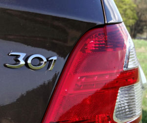 Peugeot 301