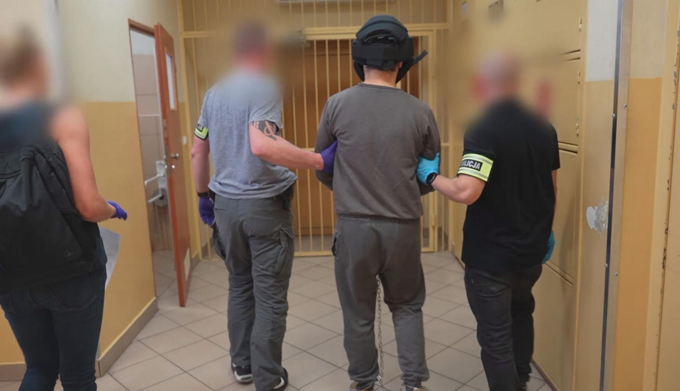Zamordował rodziców bo kazali mi sprzątać