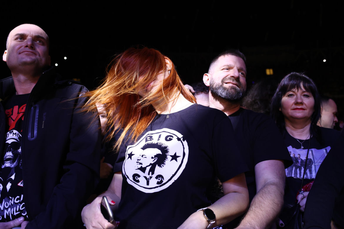 Koncert "Zadzwońcie po milicję" w katowickim Spodku
