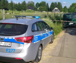 Wypadek w Bedoniu. Pijany kierowca mercedesa nie ustąpił pierwszeństwa. Zabił kobietę