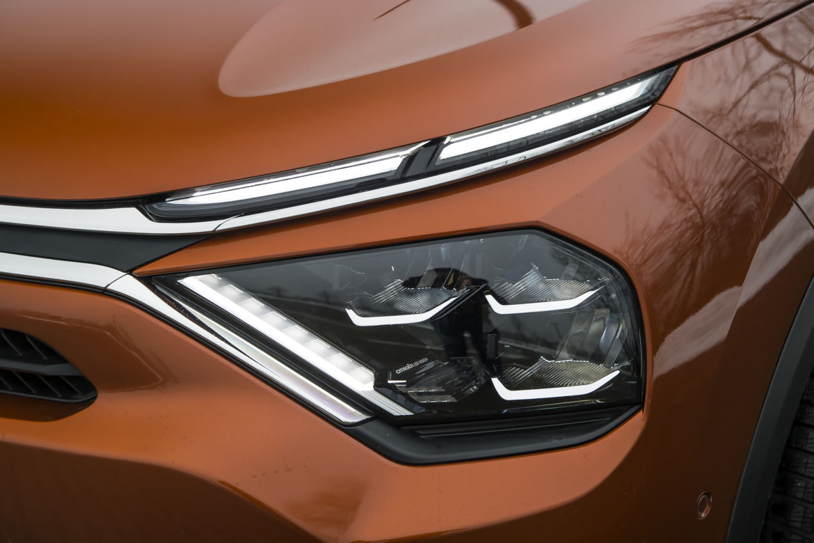 Citroen C4 1.2 PureTech 130 EAT8 Shine