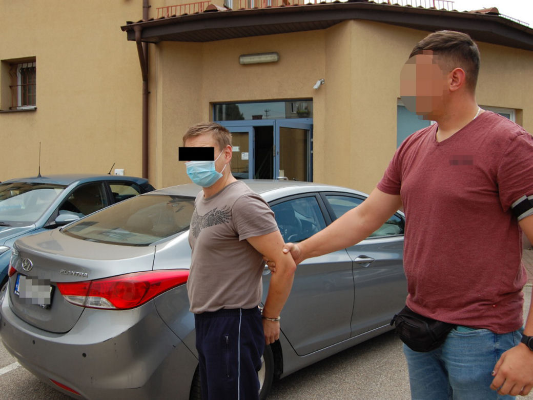 Nienawistny lokator! Właścicielka lokum pobita i zbezczeszczona