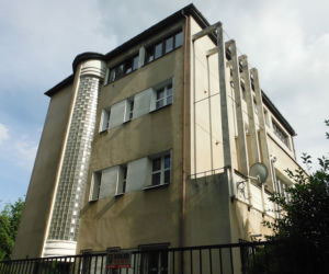 Takie projekty znajdziecie tylko w Warszawie! Zobaczcie najdziwniejsze budowle w stolicy [GALERIA]