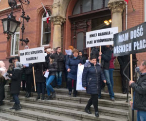 Protest pracowników szczecińskiego sądu