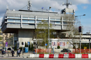 Uniwersus: Ostatni Mister Warszawy i ikona brutalizmu