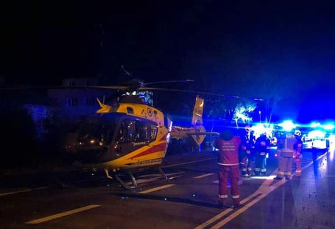 Pożar wybuchł w nocy. Ogień i dym odcięły drogę ucieczki czteroosobowej rodzinie