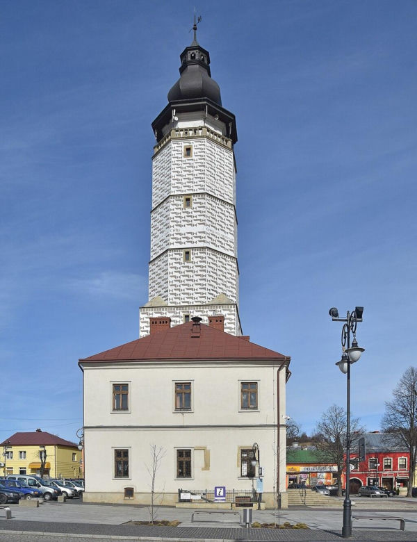 Zapomniane małopolskie miasto zwane małym Krakowem. Było ulubionym miejscem królowej Jadwigi 