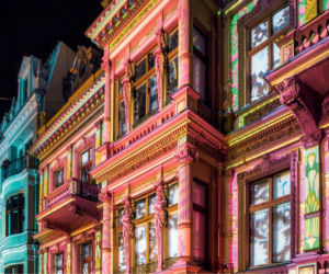 Więcej niż elewacja! Przykłady multimedialnych fasad w Europie