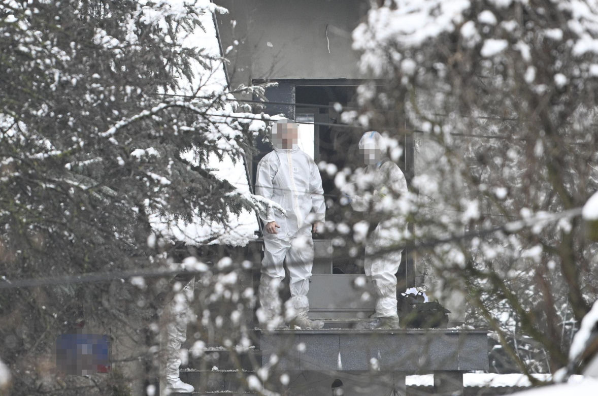 Zwłoki małżeństwa na Targówku. Świadkowie o szturmie antyterrorystów: "W życiu czegoś takiego nie widziałem"