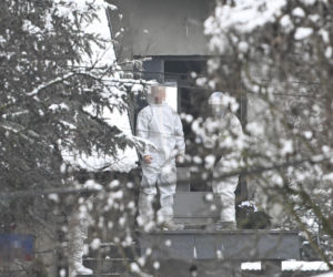 Zwłoki małżeństwa na Targówku. Świadkowie o szturmie antyterrorystów: W życiu czegoś takiego nie widziałem