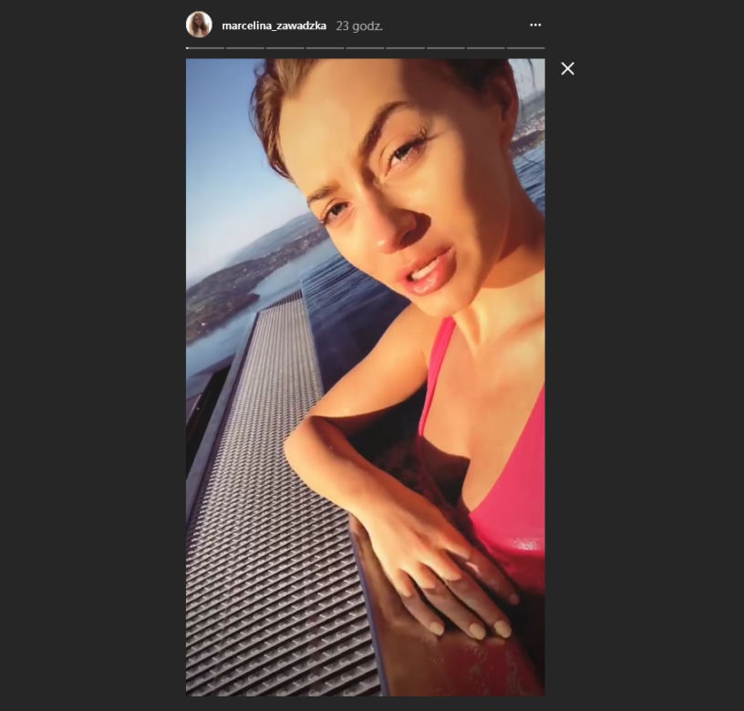 Seksowna Marcelina Zawadzka w basenie