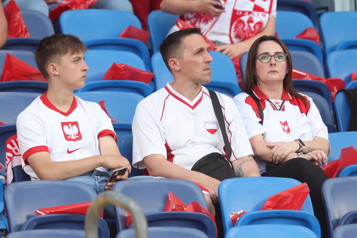 Kibice na meczu Polska - Mołdawia