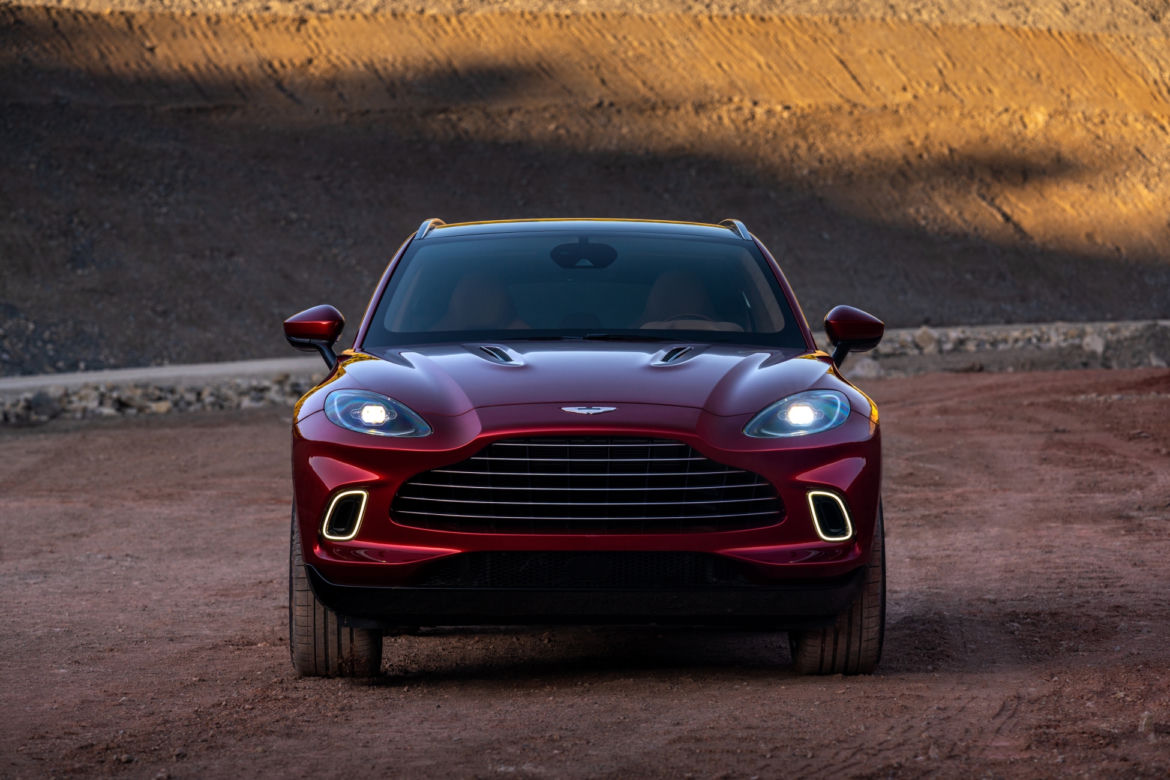 Aston Martin DBX (2020)