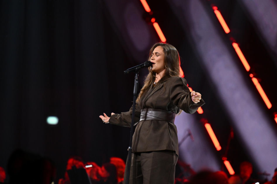 Alicja Szemplińska z pierwszym występem po Eurowizji. Niezmiennie wspierała ją mama Izabela