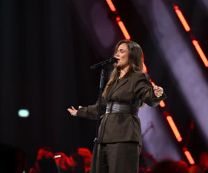 Alicja Szemplińska z pierwszym występem po Eurowizji. Niezmiennie wspierała ją mama Izabela
