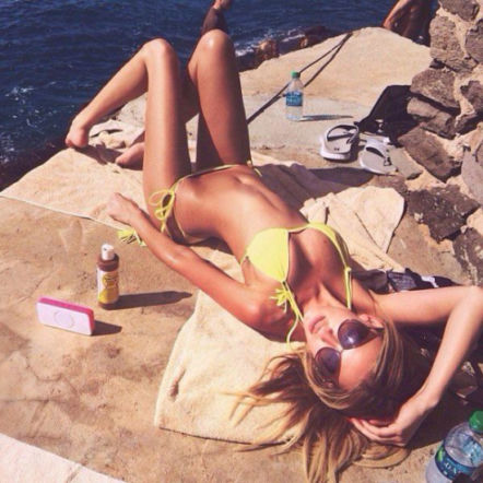 dziewczyny w bikini