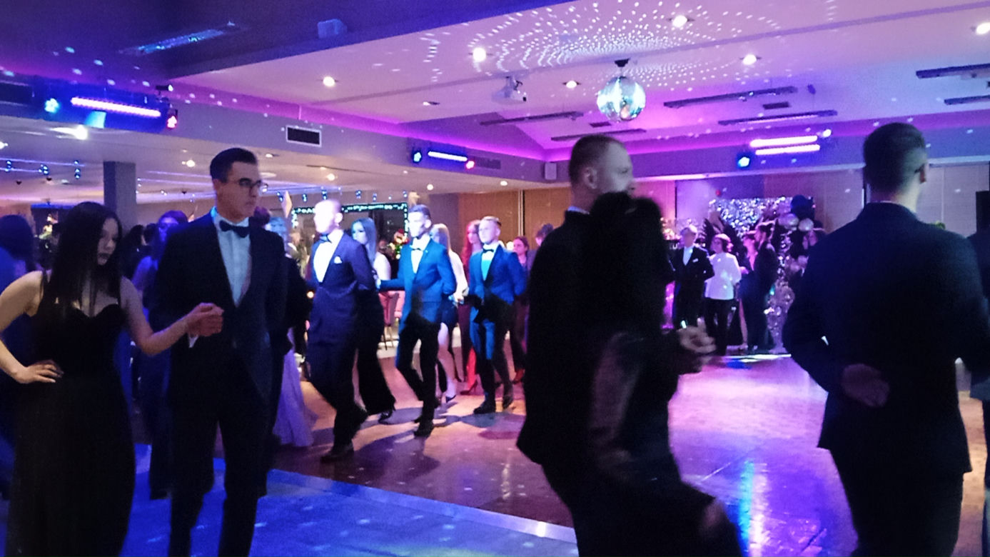 Studniówka 2023 II LO w Zielonej Górze